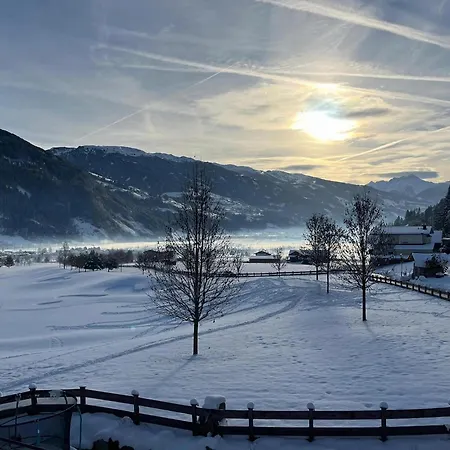 In Near Spieljoch Ski, Cleaning Included Uderns